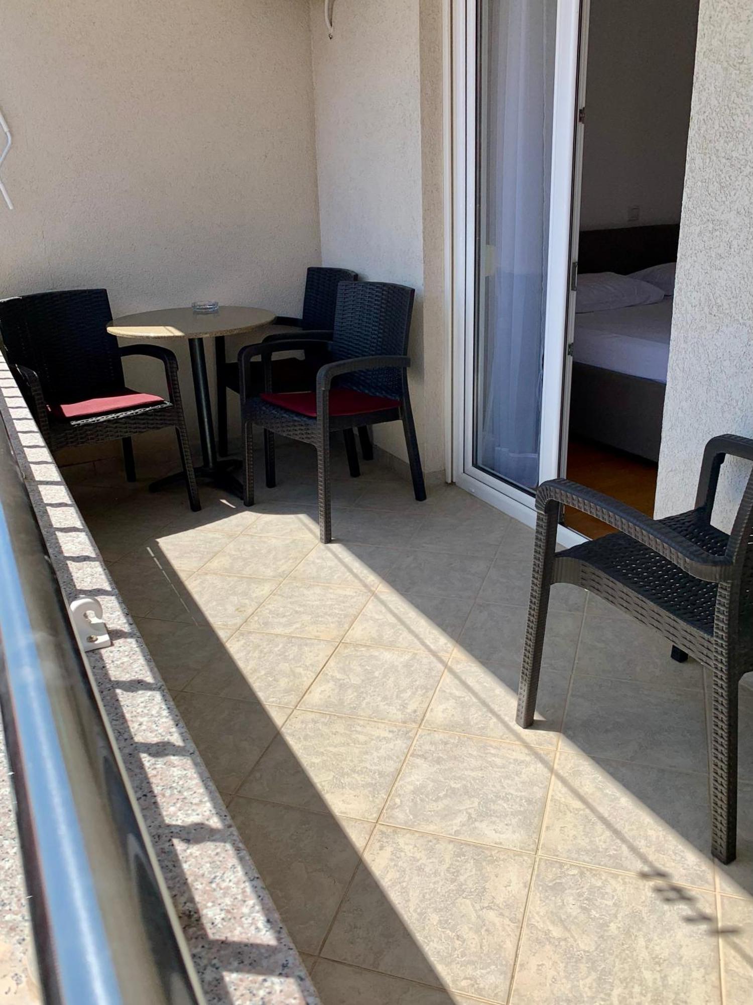 Apartment Pearl-Free Parking Makarska Buitenkant foto