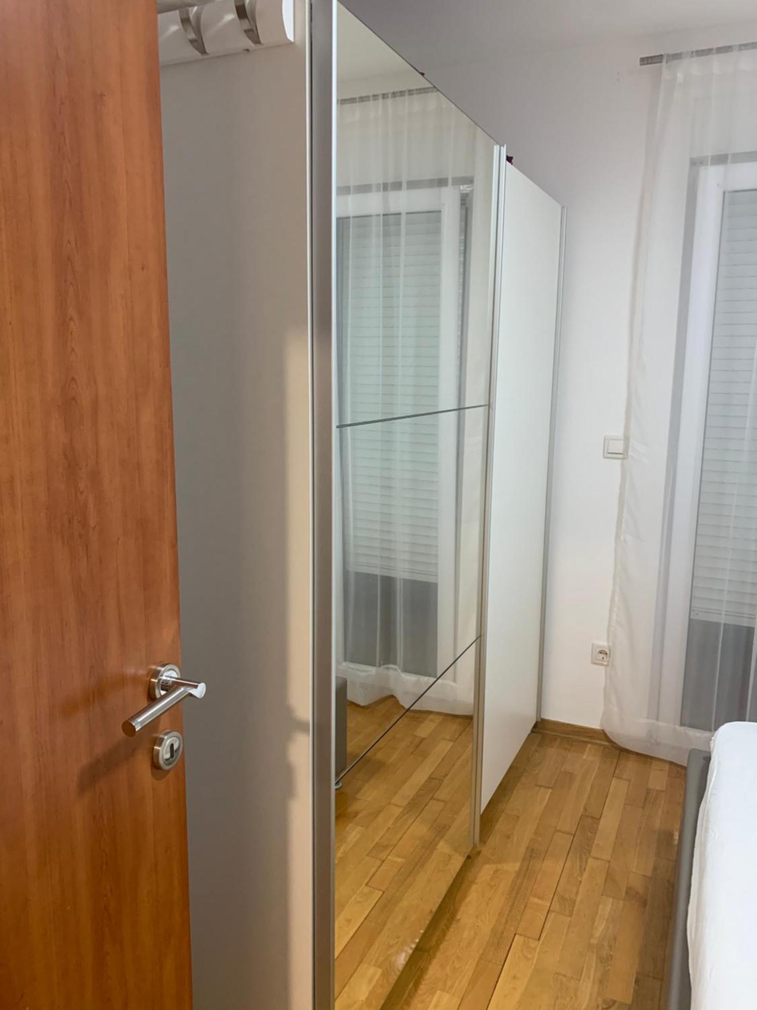 Apartment Pearl-Free Parking Makarska Buitenkant foto