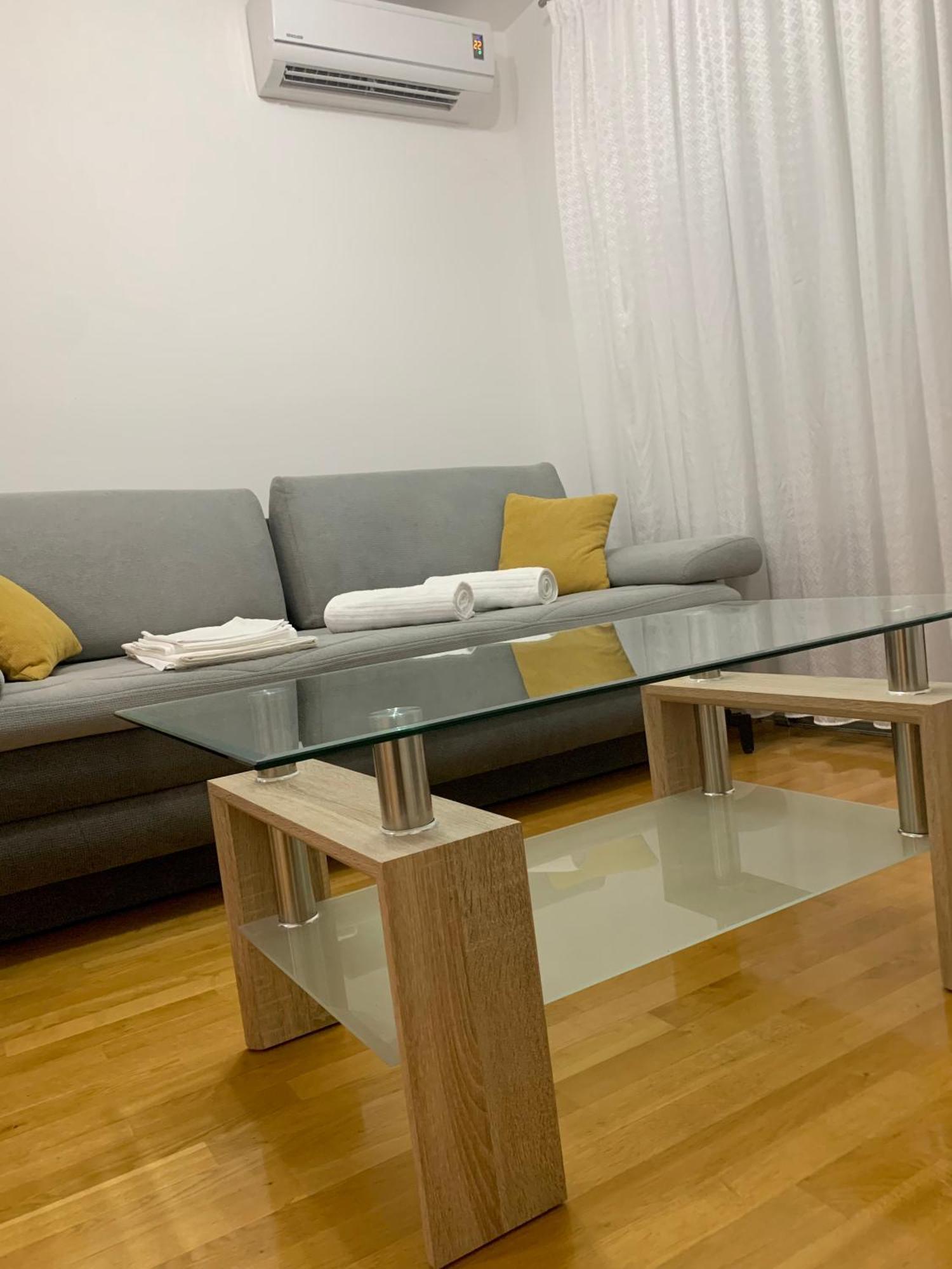 Apartment Pearl-Free Parking Makarska Buitenkant foto